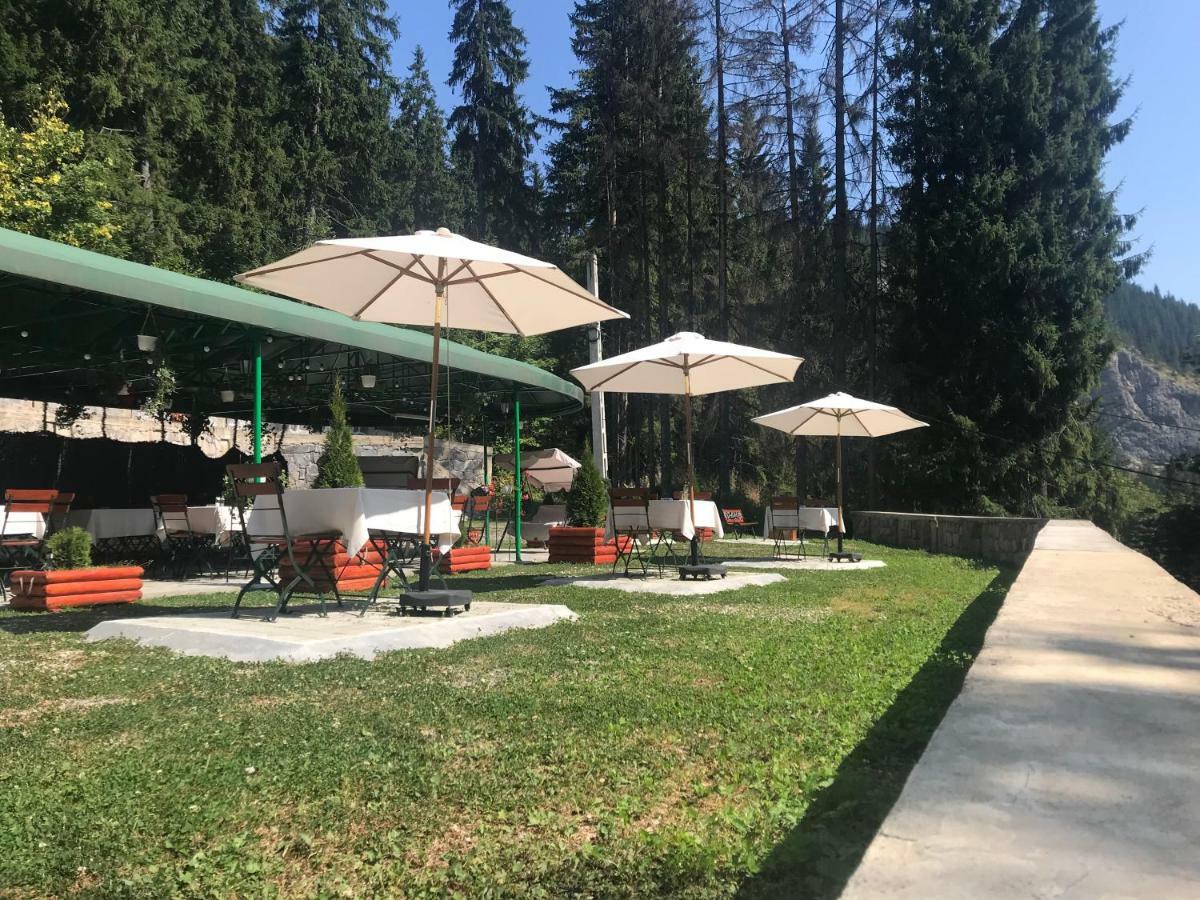 Hotel Iasicon Lacul Roşu Exterior foto